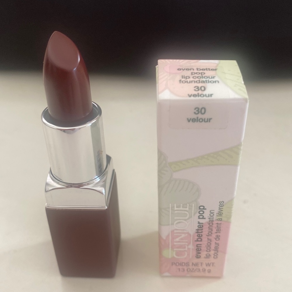 Clinique Lipstick in Velour